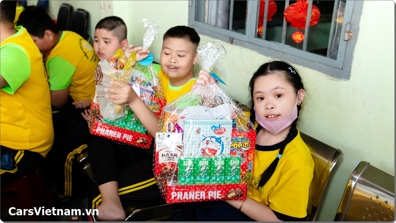 Omoda Jaecoo Viet Nam Mang Tet Cho Em ve Truong Nuoi day Tre em Khuyet tat Cu Chi 79