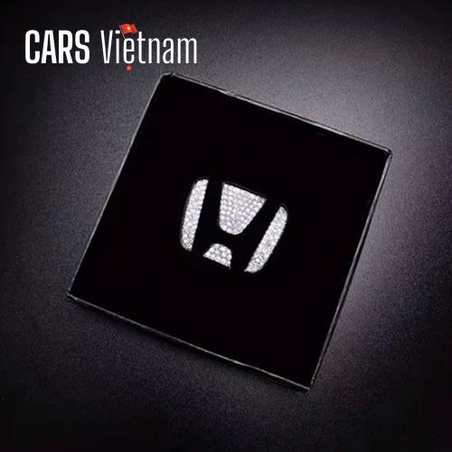 Đính đá logo vô lăng ô tô cao cấp, sang trọng cho xe hơi tại Cars Việt Nam 4 Đính đá logo vô lăng ô tô cao cấp, sang trọng cho xe hơi tại Cars Việt Nam - Ảnh 4