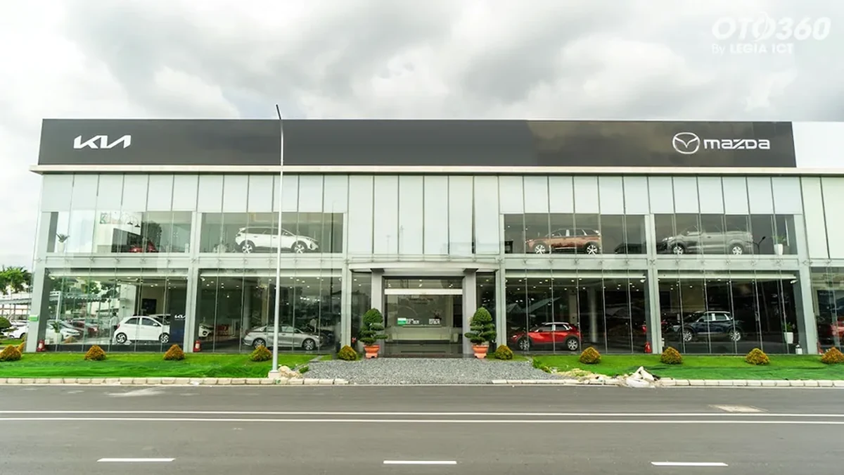 Đánh giá chi tiết Mazda Phú Mỹ Hưng – Đại lý Mazda chính hãng tại TP.HCM 2 Showroom Mazda Phú Mỹ Hưng