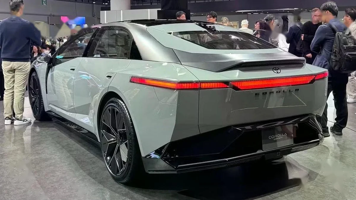 Toyota Corolla thế hệ mới: Lột xác thành liftback, đa dạng động cơ hybrid và EV - Hình 2