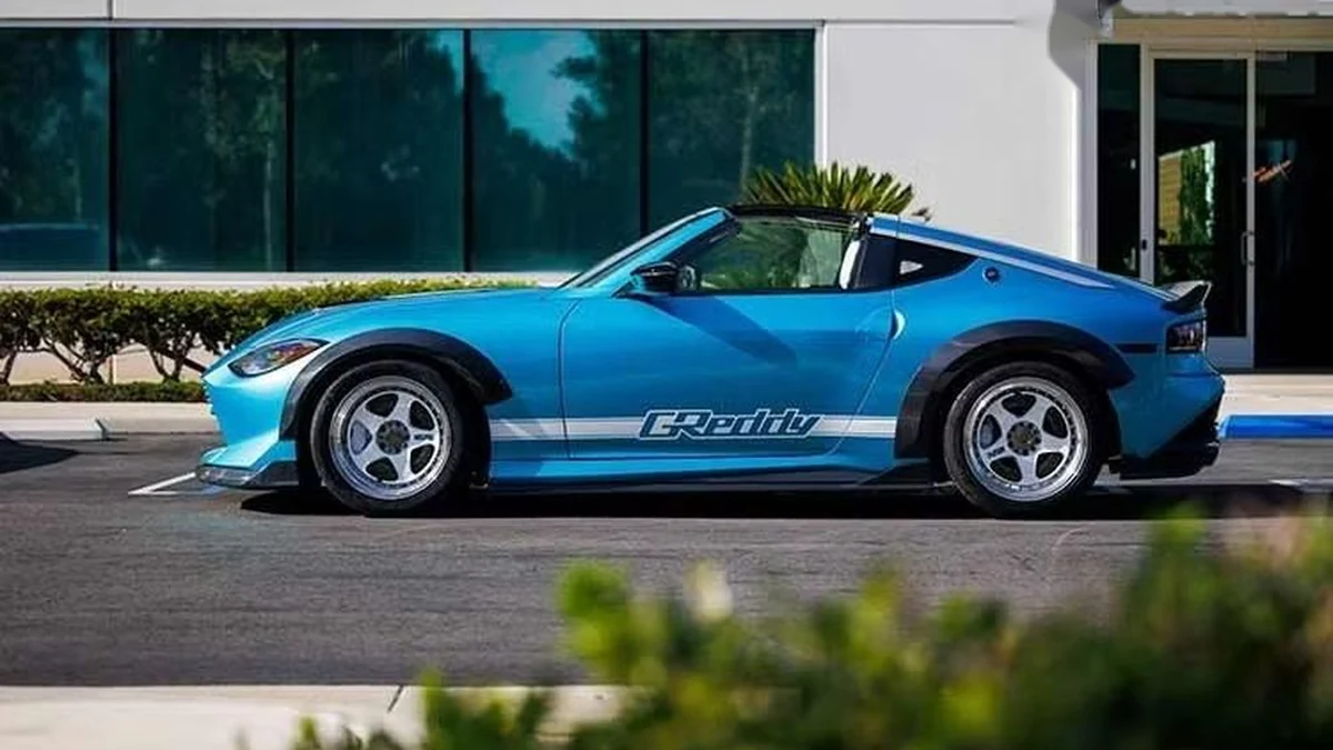 Nissan Z Kaze Concept: Siêu xe mui trần phong cách thập niên 90 gây bão tại ZCON - Hình 2