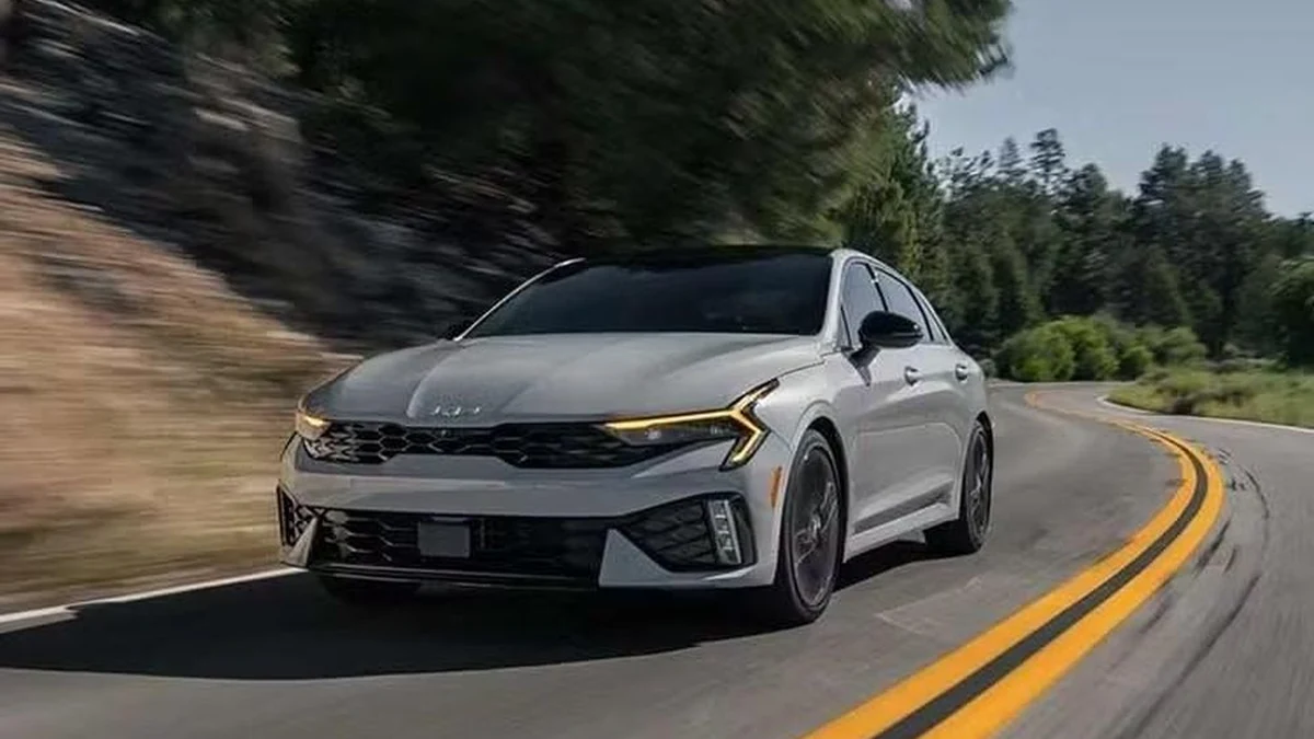 Kia K5 2027: Đột phá thiết kế, nâng cấp công nghệ & giá mới – Đánh giá chi tiết 3 Kia K5 2027: Đột phá thiết kế, nâng cấp công nghệ & giá mới – Đánh giá chi tiết - Hình 1