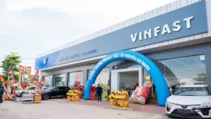 Không gian trưng bày và cơ sở vật chất tại đại lý VinFast Bắc Tây Nguyên An Nhơn