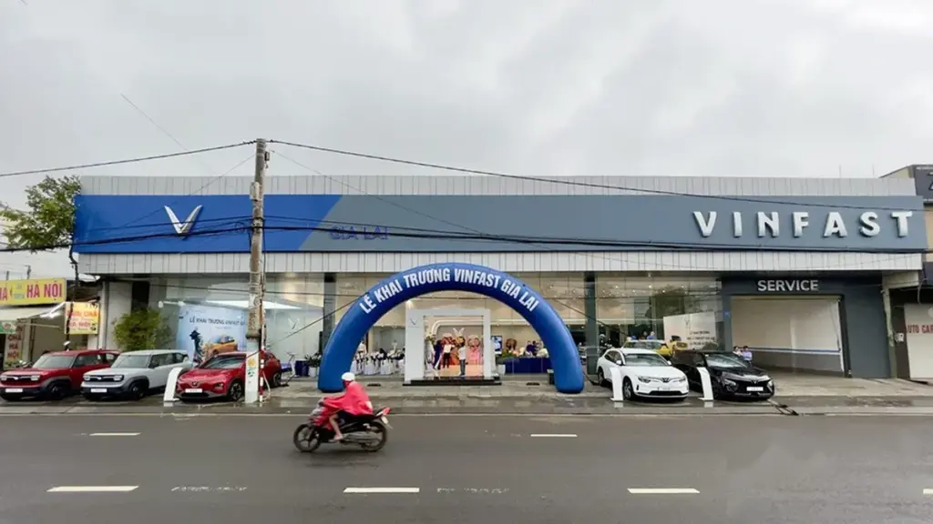 Không gian trưng bày và cơ sở vật chất tại đại lý VinFast Bắc Tây Nguyên Gia Lai